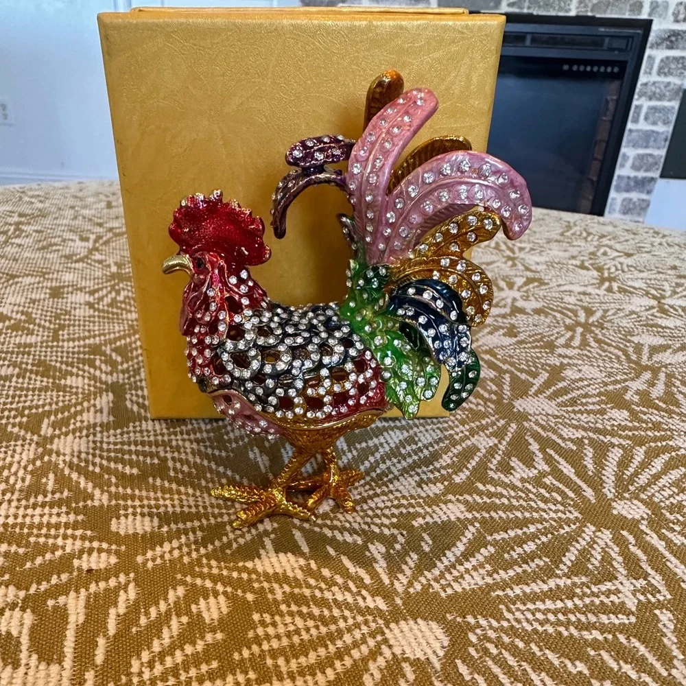 Colorful Rhinestone Rooster - Picture 4 of 4